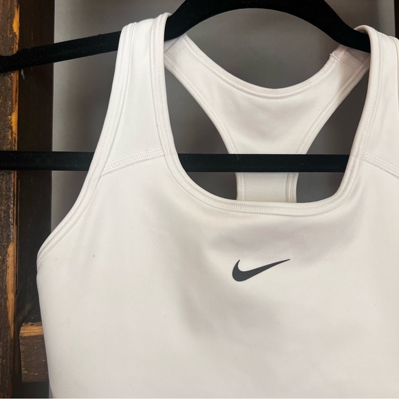 Nike Women's Classic White Sports Bra - Picture 2 of 4